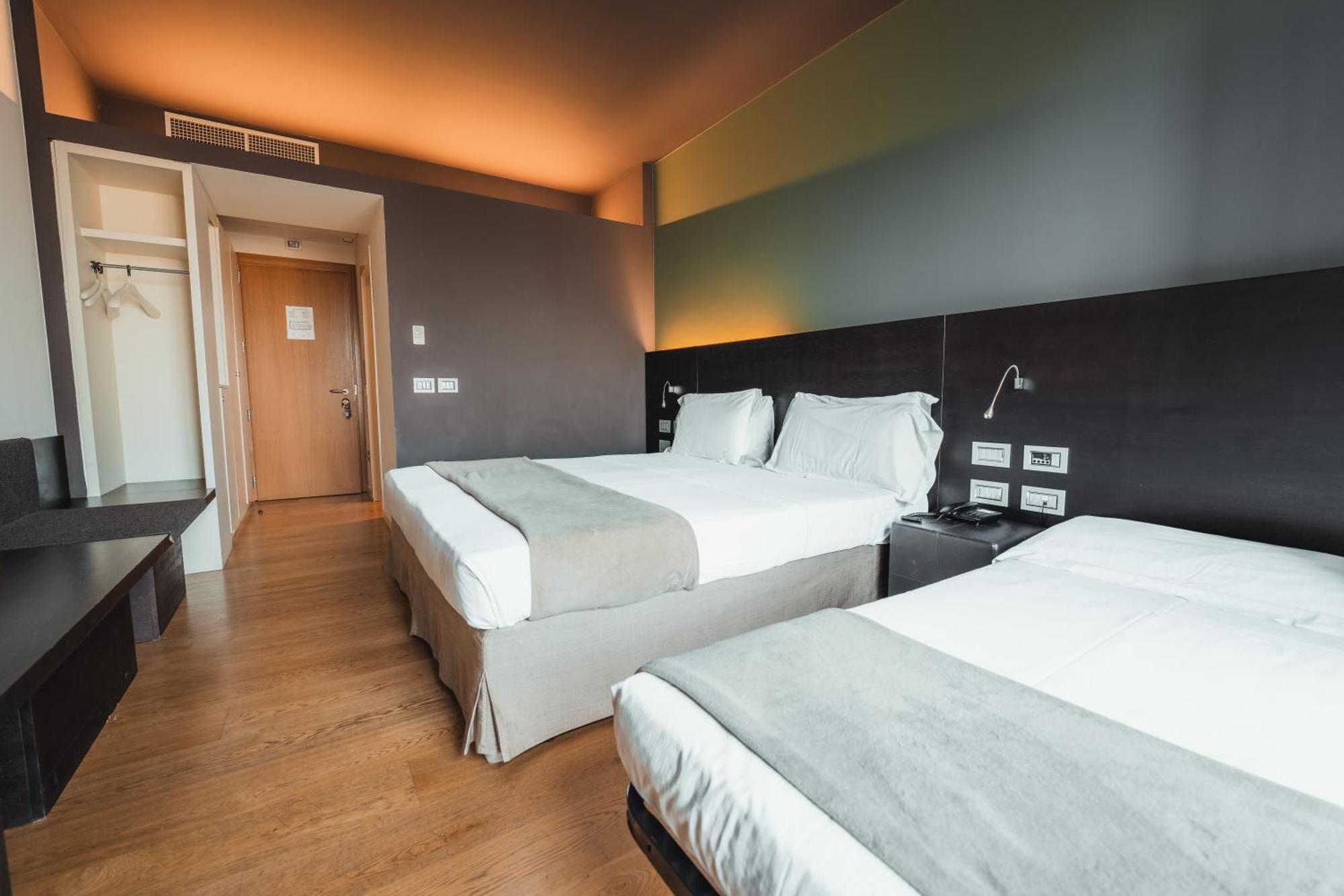 Mod 05 Bike Hotel Сандра Экстерьер фото